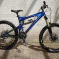 Santa Cruz VP Free - Blau Singlecrown