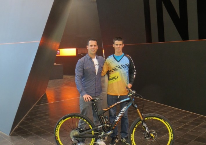 02_Ludo+Flo ludo may enduro