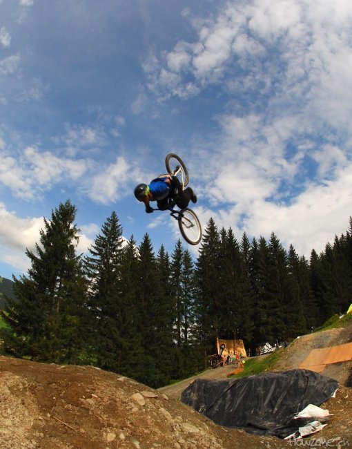 adidas-slopestyle-trick-9