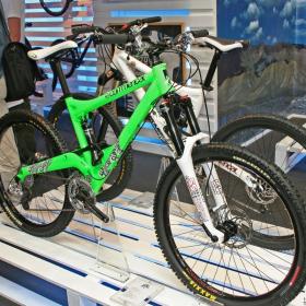 Commencal666green